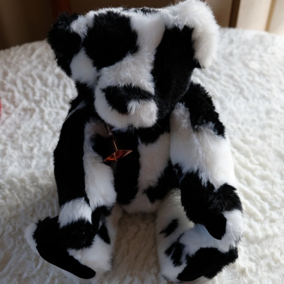 Vermont Teddy Bear Stuffed Cow w/ Bell - Picture 2 of 4